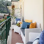 Pensión Les Des Le Monde Península Sorrentina